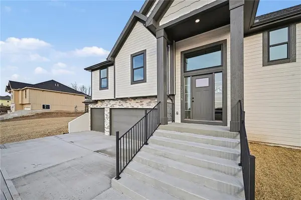 12404 Morgan ST, Excelsior Springs, MO 64024