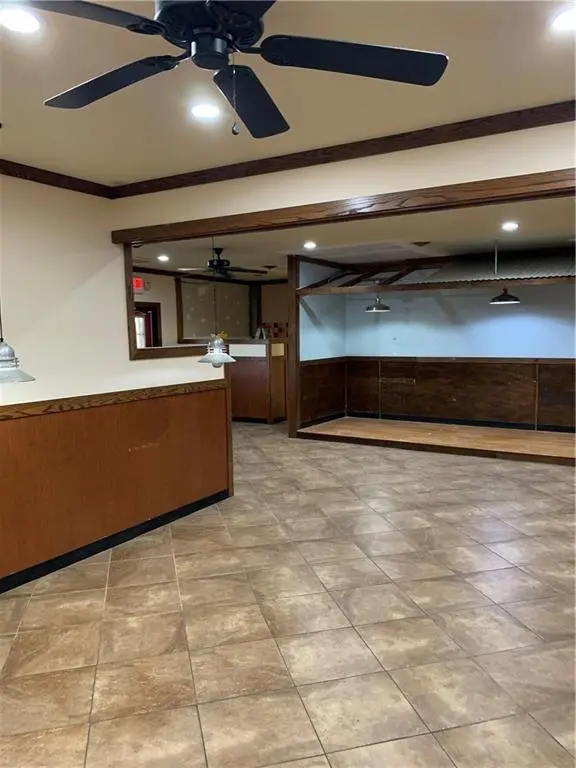 32715 S Chandler RD, Creighton, MO 64739