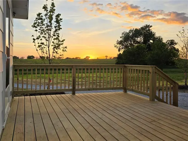 33110 CR 230 RD, Bosworth, MO 64623