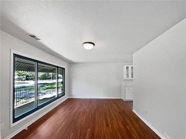 7139 Hardy ST, Overland Park, KS 66204