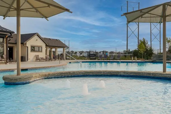 4405 W 157th ST, Overland Park, KS 66224