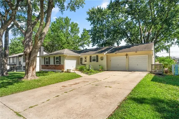 13107 E 45th TER #S, Independence, MO 64055