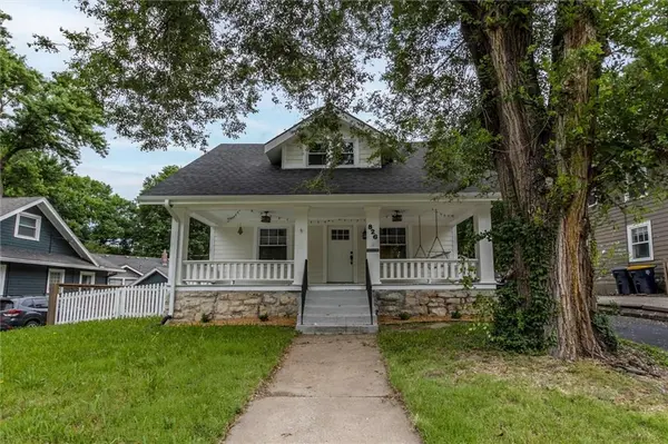 826 W 75TH ST, Kansas City, MO 64114