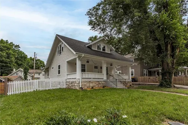 826 W 75TH ST, Kansas City, MO 64114