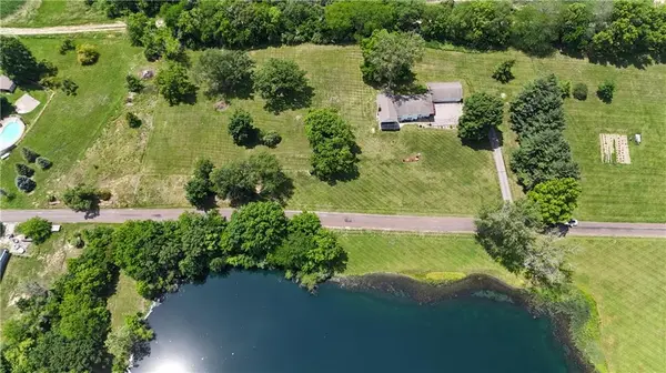 27 Partridge DR, Agency, MO 64401