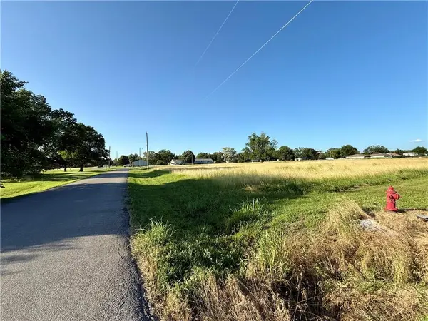 000 Park ST, Cherryvale, KS 67335