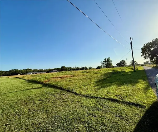 000 Park ST, Cherryvale, KS 67335