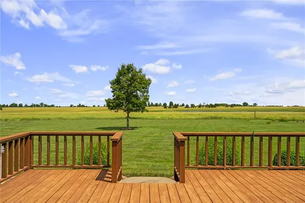 1001 E Park RD, Garnett, KS 66032