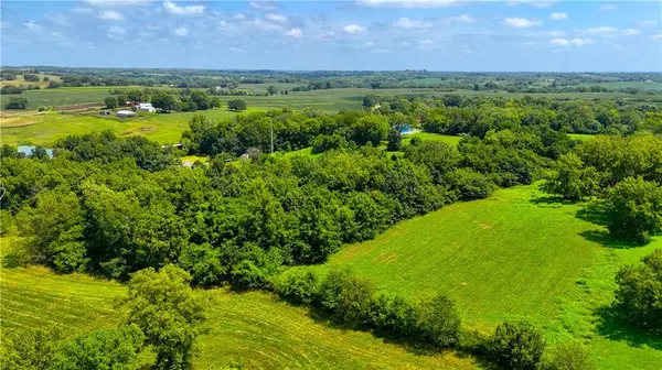 36987 W 63rd ST, Camden, MO 64017