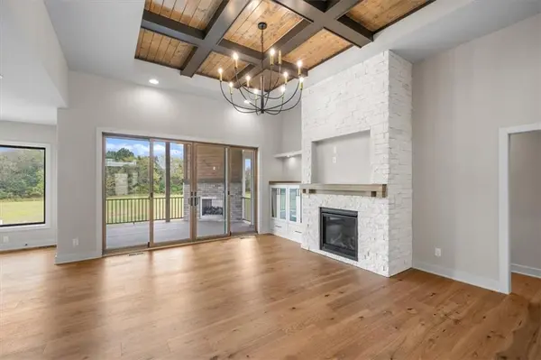 13311 Woodland Ranch DR, Lone Jack, MO 64086