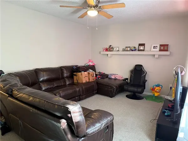 13425 Belmead AVE, Grandview, MO 64030