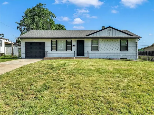 13704 E 41st ST #S, Independence, MO 64055