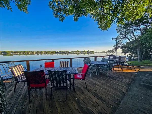 87 S Kahola RD, Council Grove, KS 66846