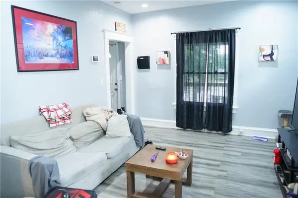 2424 Cypress AVE, Kansas City, MO 64127