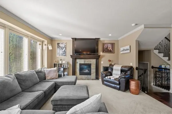 216 SW Ansel Adams DR, Lee's Summit, MO 64081