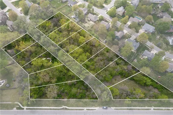 W 48th ST, Shawnee, KS 66216
