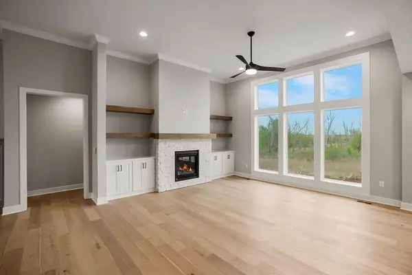 16737 S Ripley ST, Olathe, KS 66062
