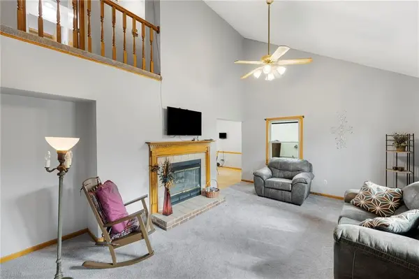 603 N Sycamore ST, Gardner, KS 66030