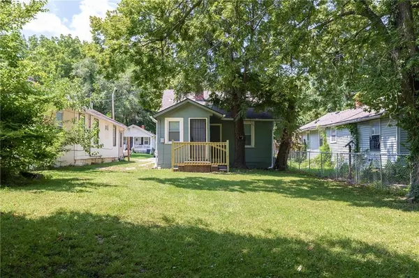 7119 Bellefontaine AVE, Kansas City, MO 64132