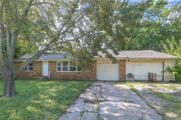 503 W State Route A HWY, Archie, MO 64725