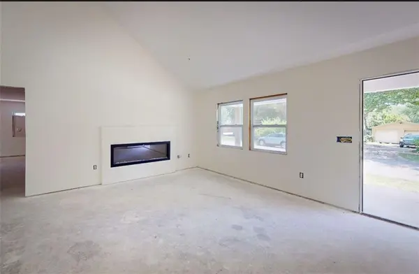 121 S Arundel ST #S, Emporia, KS 66801