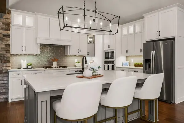 25738 W 96 ST, Lenexa, KS 66227