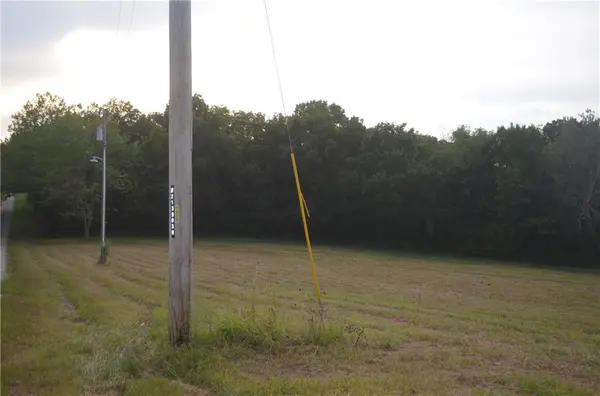 13552 NW County Road 10502 RD, Amsterdam, MO 64723
