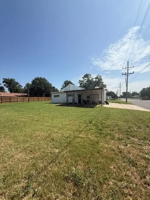 1301 N Main ST, Eureka, KS 67045