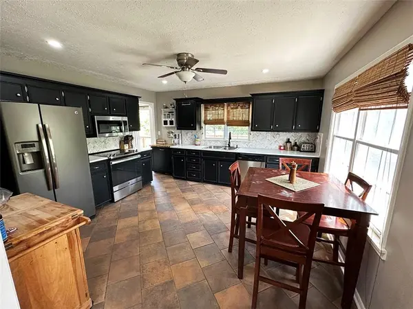 400 Beverly AVE, Excelsior Springs, MO 64024