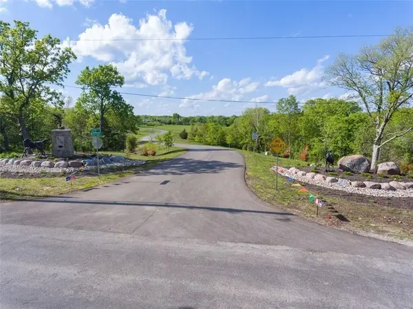 21350 Deer Ridge DR, Spring Hill, KS 66083