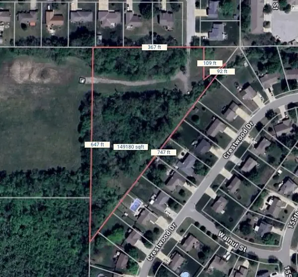 Crestwood DR, Basehor, KS 66007