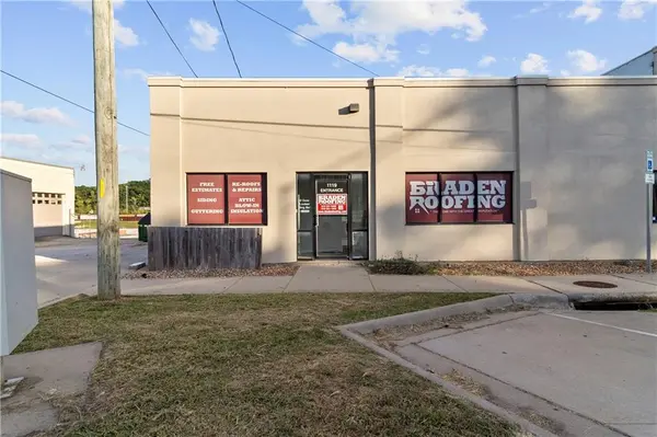 1119-1125 Merriam LN, Kansas City, KS 66103