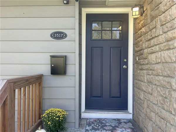 3517 SLOAN DR, Kansas City, KS 66104