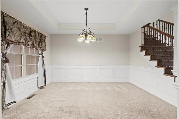 5700 NW 92nd TER, Kansas City, MO 64154