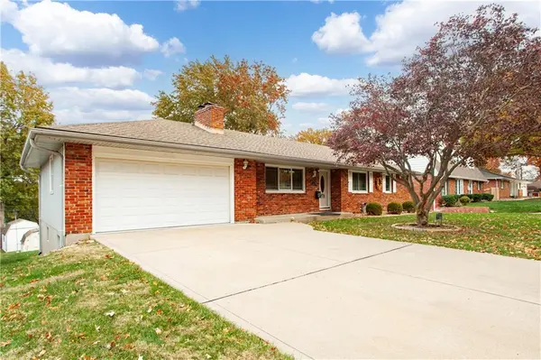 612 E Leslie DR, Independence, MO 64055