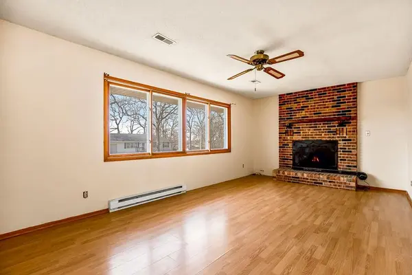 1109 Benckeser RD, Cole Camp, MO 65325