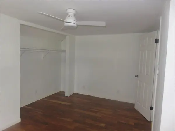 4421 NE WINN RD, Kansas City, MO 64117