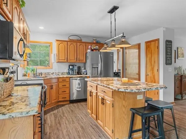 4001 N 39th CT, St Joseph, MO 64506