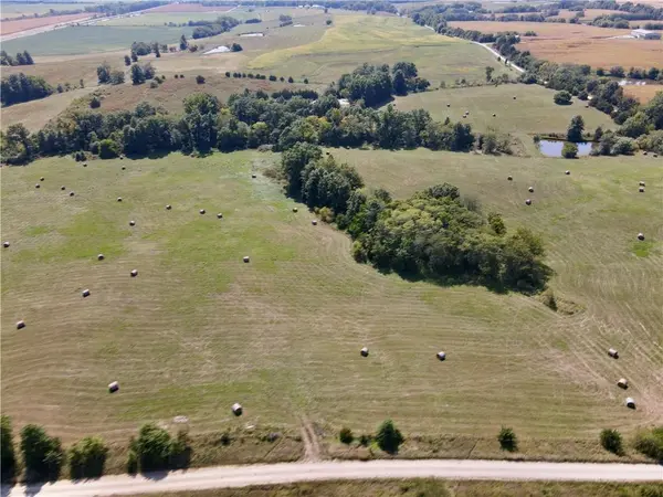 SE 75th AVE, Laredo, MO 64646