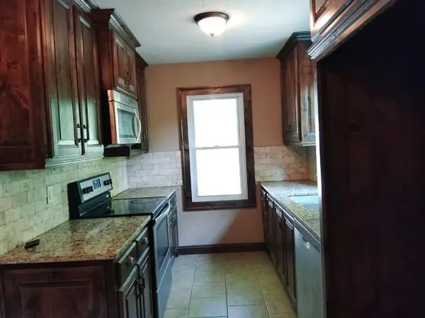 3124 W 42ND AVE, Kansas City, KS 66103