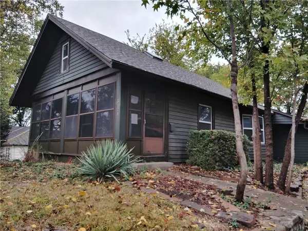 3124 W 42ND AVE, Kansas City, KS 66103