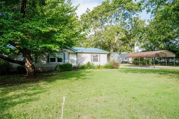 212 N Marks AVE, Edna, KS 67342