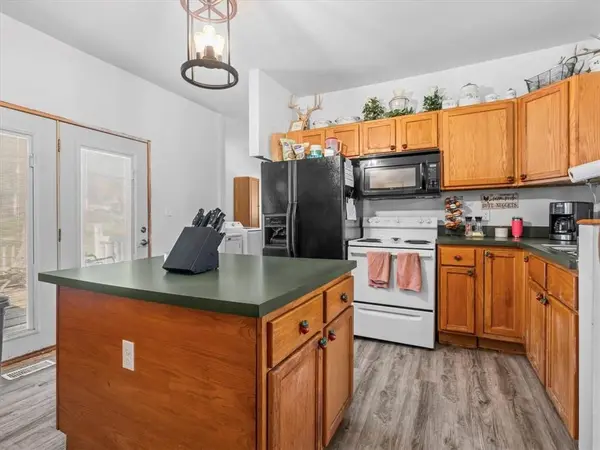 3419 Seneca ST, St Joseph, MO 64507