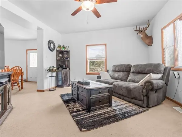 3419 Seneca ST, St Joseph, MO 64507