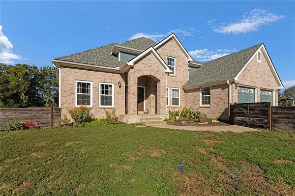 3071 Crabtree LN, Odessa, MO 64076