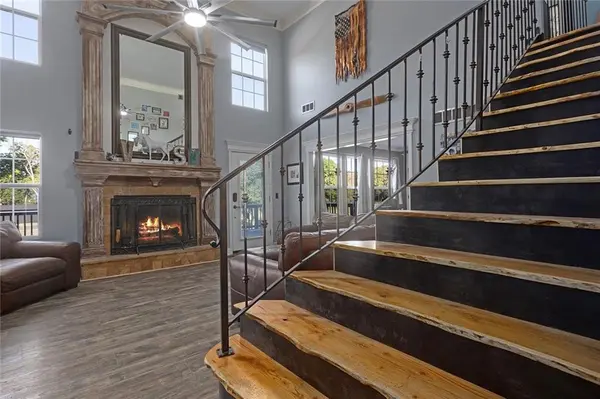 3071 Crabtree LN, Odessa, MO 64076