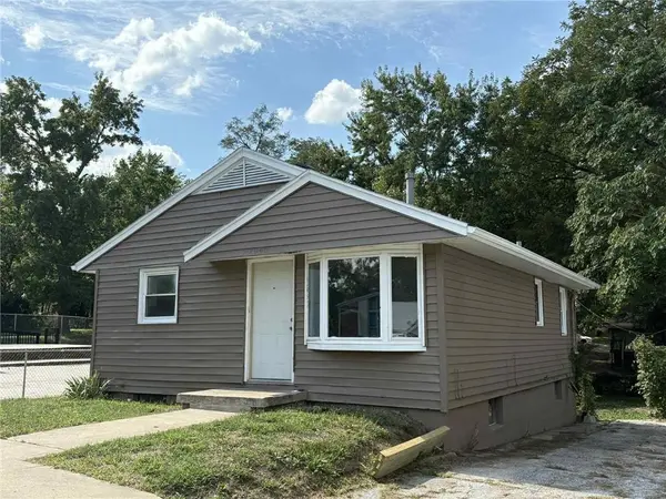 7040 Agnes AVE, Kansas City, MO 64132