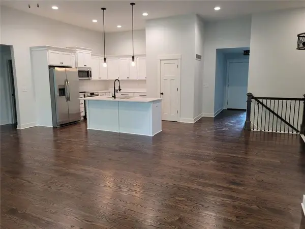 1349 N Holland CT, Independence, MO 64056