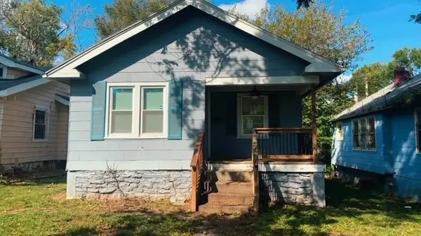 2908 E 61ST ST, Kansas City, MO 64130