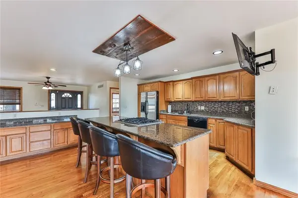 406A 21000 RD, Cherryvale, KS 67335